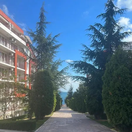 Апартамент Noks - Marina View